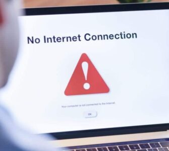 Pakistan IT Sector Loses $1 Million Per Hour Due to Internet Shutdowns, Economic Impact Revealed