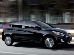 Hyundai Accent SE Hatchback 2017 price and specification in pakistan