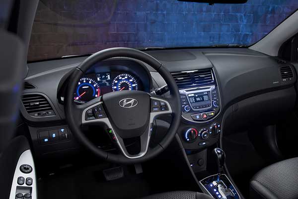 Hyundai Accent Hatchback 2017-2019 USA full