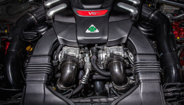 Alfa Romeo Giulia 2017 engine