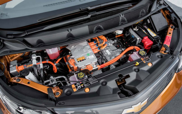 Chevrolet-bolt-2017-engine