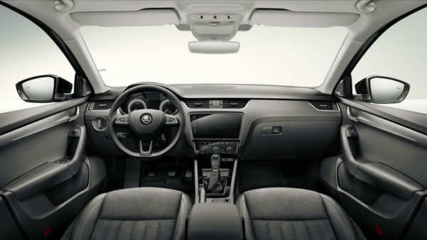 Skoda-Octavia-Facelift-2017-interior