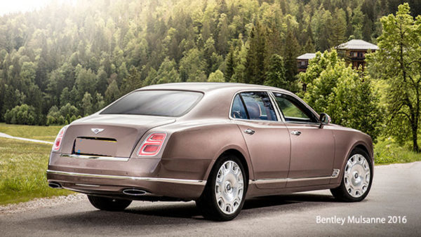 Bentley-Mulsanne-2016-Rear