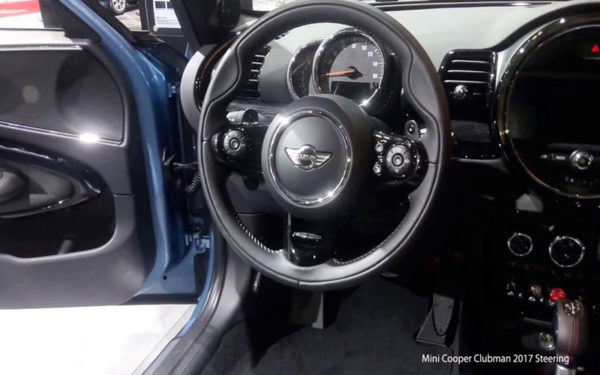 Mini-Cooper-Clubman-2017-Steering