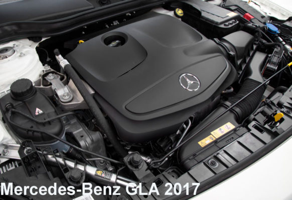 Mercedes-Benz-GLA-250-2017-engine