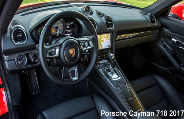 Porsche-Cayman-718-2017-steering-and-transmission