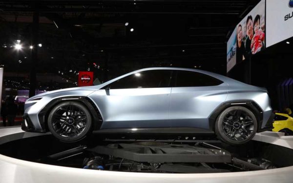 Subaru-VIViz-Performance-Concept-side-at-Tokyo-Motor-Show