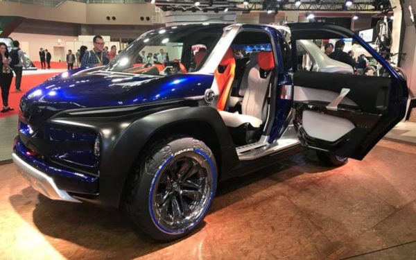 Yamaha-Cross-Hub-Concept-side-doors-Tokyo-motor-show-2017