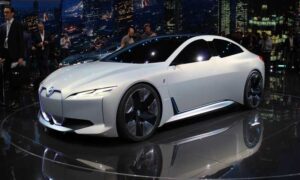 BMW-I-Vision-Dynamic-Concept--side-view--2017--LA-Auto-Show