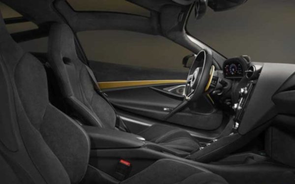 MC-Laren-720-S-Black-gold-interior-2--Dubai-Show