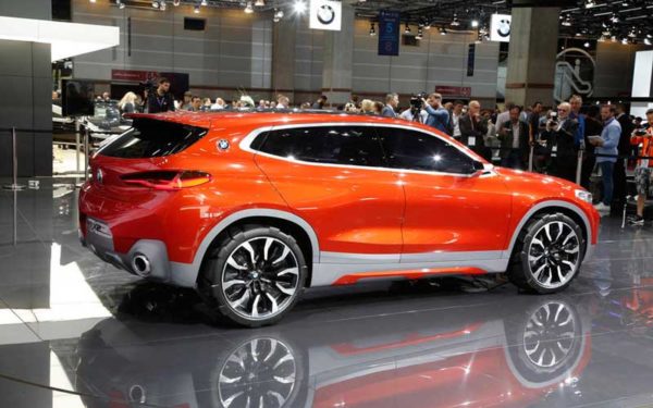 Upcoming-BMW-X2-2018-side-View