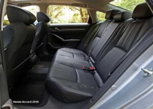 Honda-Accord-2018-back-seats