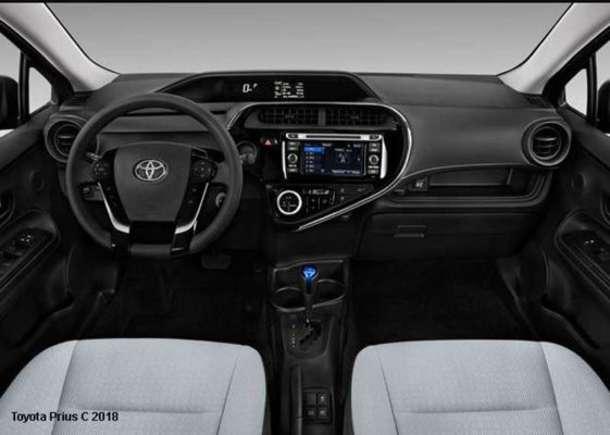 Toyota-Prius-C--steering-and-transmission | Toyota Aqua G Hybrid