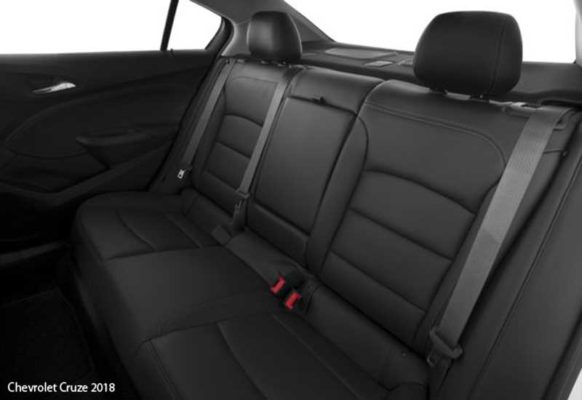Chevrolet-Cruze-2018-back-Seats