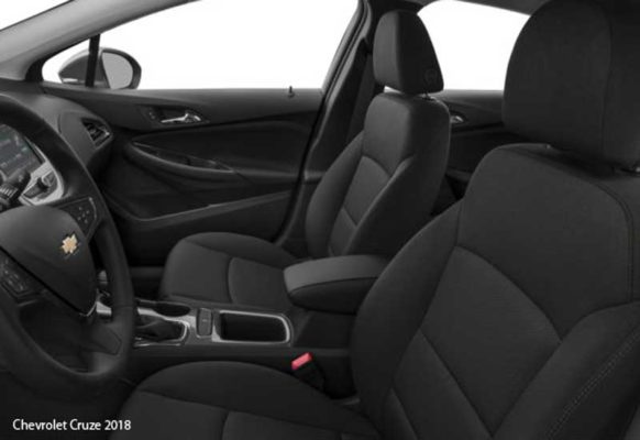 Chevrolet-Cruze-2018-front-seats