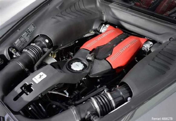 Ferrari-488GTB-2018-engine-image
