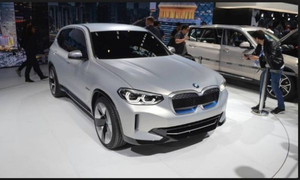 iX3 all electric SUV by BMW