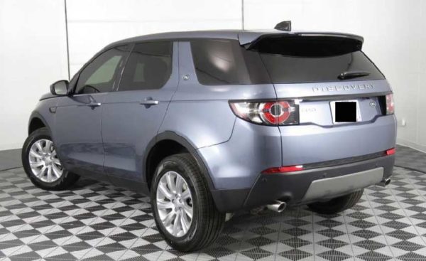 Land-Rover-Discovery-2018-back-image