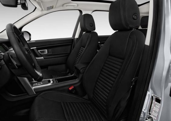 Land Rover Discovery Sport 2018 front seats