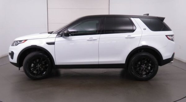Land Rover Discovery Sport 2018 side image