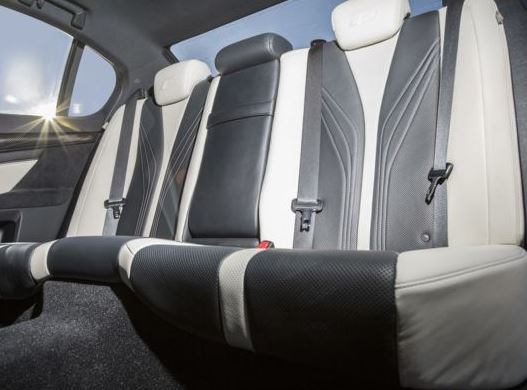 Lexus GS F 2018 Back Seats
