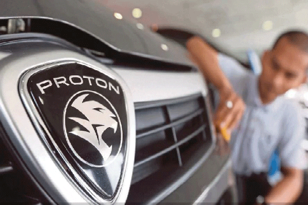 Proton-SUV-X70-is-the-luxury-and-premium-vehilc-by-the-company