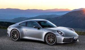 Porsche Panamera 911 carerra 2020