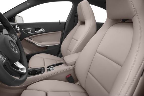 Mercedes AMG CLA45 2018 Front Seats