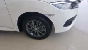 Honda Civic 2019 facelift alloy wheels & side view