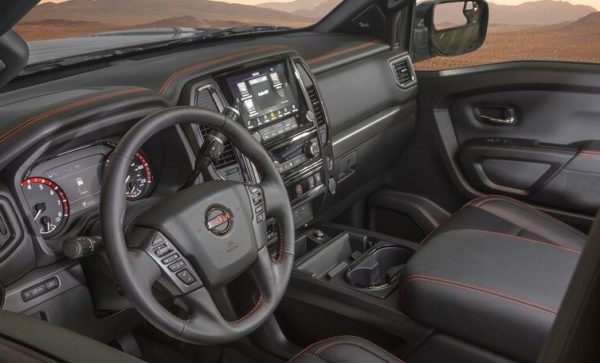 Nissan Titan 2020 Interior front cabin