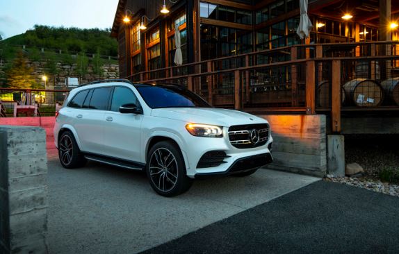 2020 Mercedes Benz GLS beatiful view