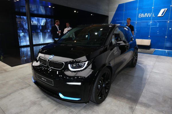 2020 BMW i3 feature Image