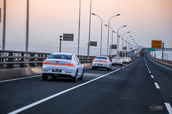 2020 BYD EV5 Pro Running on Road