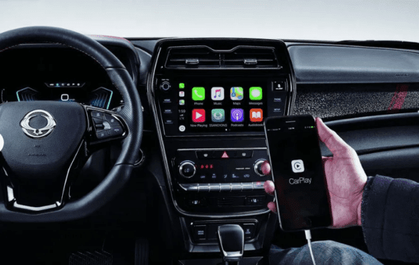 2020 SsangYong Tivoli supports apple car play & android auto