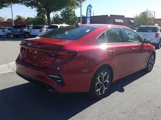 2020 Kia Forte Side & rear view