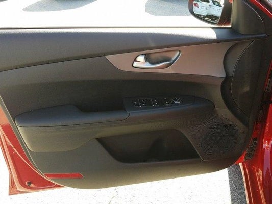 2020 Kia Forte inside door view