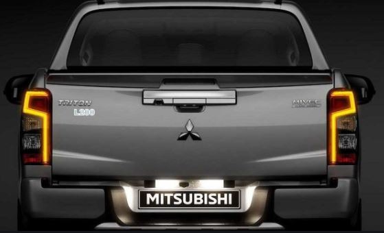 2020 Mitsubishi L200 Rear View
