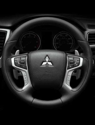 2020 Mitsubishi L200 steering wheel