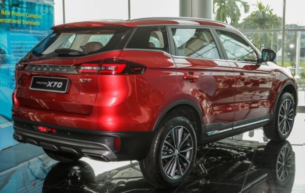 2020 Proton X 70 side rear View