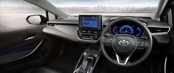 12th Generation Toyota Corolla Altis front cabin view