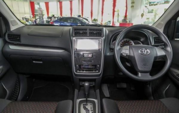 2019 Toyota Avanza interior view view