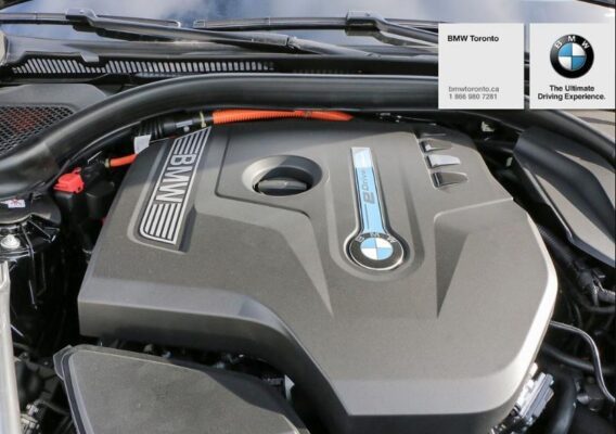 2020 BMW xDriver iPerformance Plugin-Hybrid under the hood