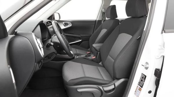 2020 KIA Soul front seats