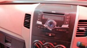 2020 Suzuki Wagon R air vents, Audio controls view