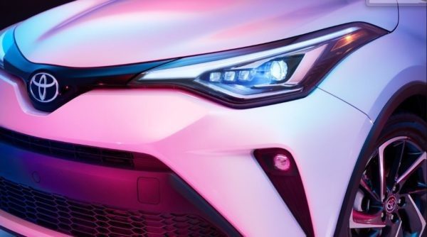 2020 Toyota CHR front Headlights