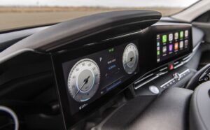 2021 Hyundai Elantra double infotainment screen like mercedes