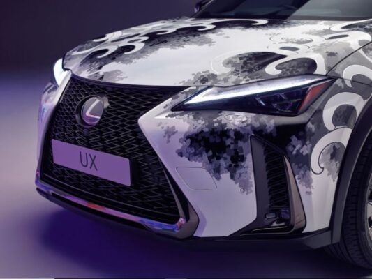 Lexus Tattoed car - Awesome Design and Colors