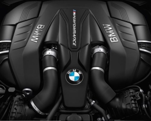 2020 BMW 5 Series engine