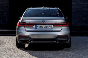 2020 BMW 7 Series Rear View