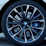 2020 BMW 7 Series front wheel close view